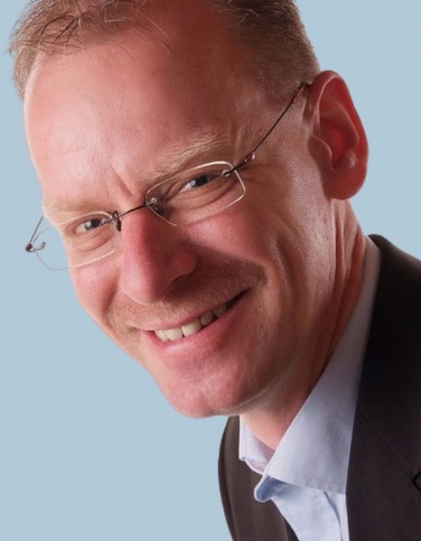 Jörg Roggensack, Experte des DIN NA 147-00-01 AA und Mitglied der ISO/TC 176/SC 3/WG 27, spezialisiert auf das Thema Messmanagementsysteme.